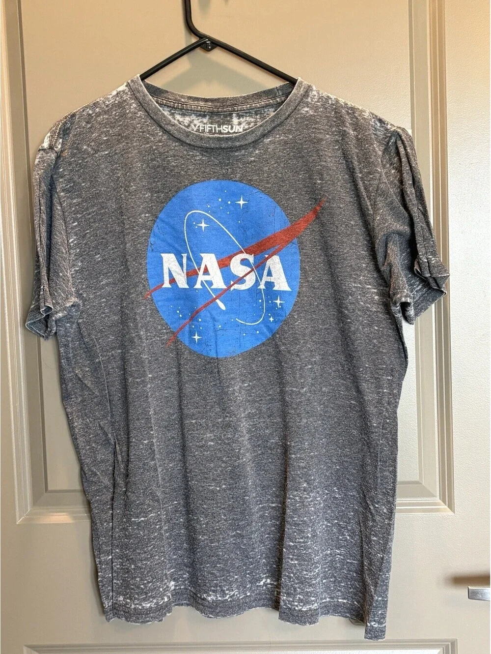 Men’s Distressed Nasa T-Shirt, XL